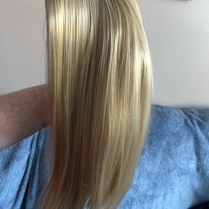 16-17” Luxurious Golden Blonde synthetic wig